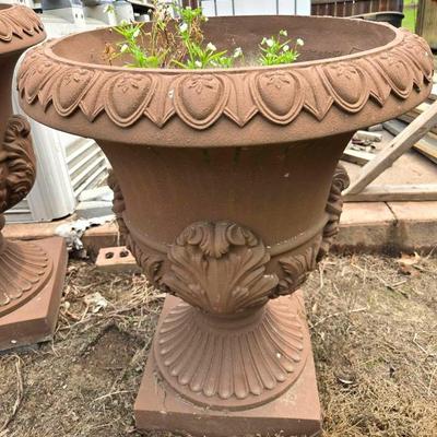 Large Cement Garden Urn Planter Pot 