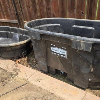 2 Rubbermaid Plastic Trough Tubs 