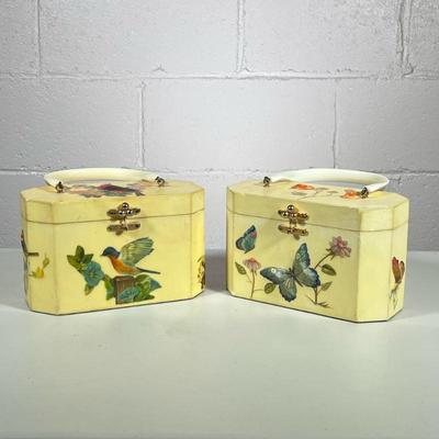 (2pc) SAKS FIFTH AVE WOOD HANDBAGS | Set of 2 carved wood handbags with stitched cloth interior - h. 5.25 x w. 8.75 x d. 4 in
