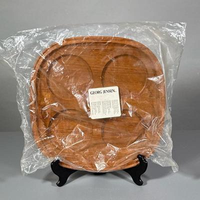 NWT GEORG JENSEN WOOD TRAY | Having circular cuts - h. 1 x w. 12 x l. 12 in
