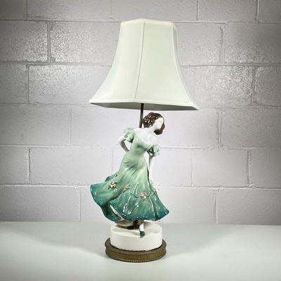 CERAMIC FIGURINE LAMP | Ceramic lamp with figurine of a woman - h. 31 x w. 10 x l. 10 in
