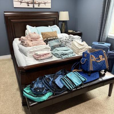 Sale Photo Thumbnail #135