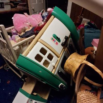 Sale Photo Thumbnail #114