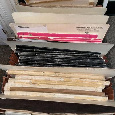 Sale Photo Thumbnail #407