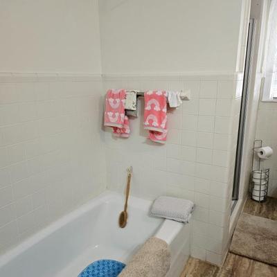 Sale Photo Thumbnail #16