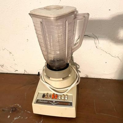 Vintage Poster Dual Range 10 Blender