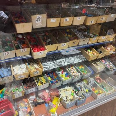 Sale Photo Thumbnail #137