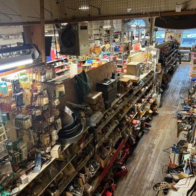 Sale Photo Thumbnail #179