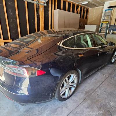 2012 Tesla Model S