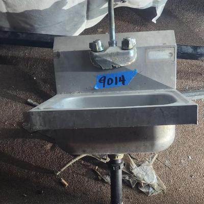 LG9014 Krowne Stainless Steel Business  Commercial  Industrial Grade Sink