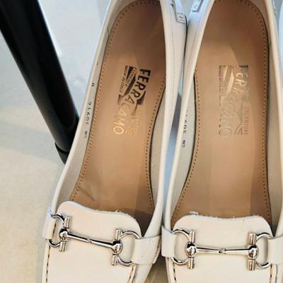Sale Photo Thumbnail #123