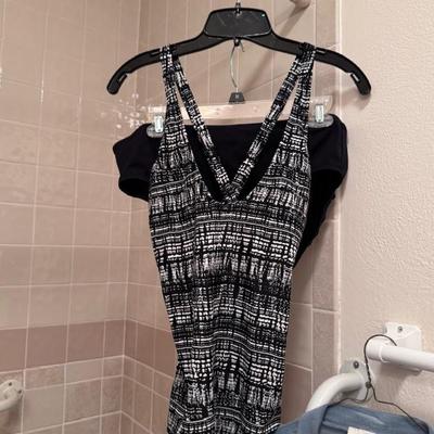 Sale Photo Thumbnail #386