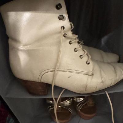 Sale Photo Thumbnail #140
