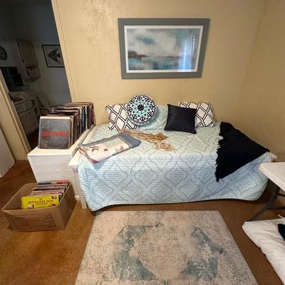 Sale Photo Thumbnail #155