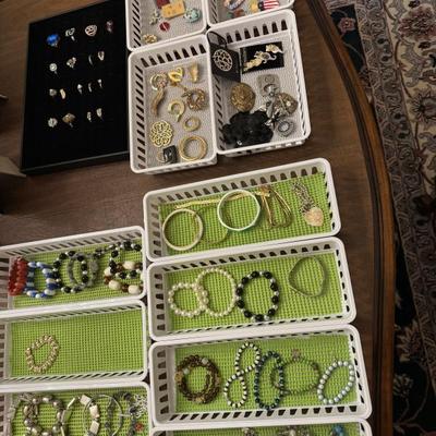 Sale Photo Thumbnail #4