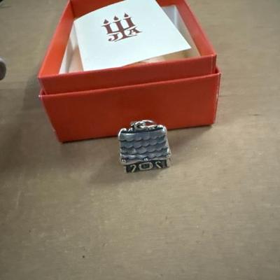 Sale Photo Thumbnail #38