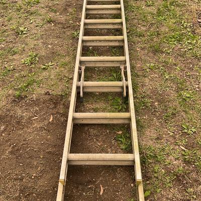 Aluminum Extension Ladder