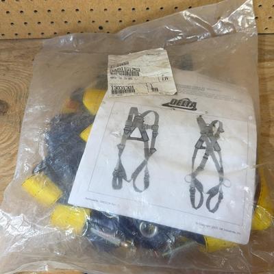 DBI SALA by Capital Safety Group Delta Fall Protection Harness XXL 