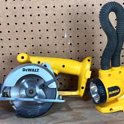 Dewalt Trim Saw & Flashlight