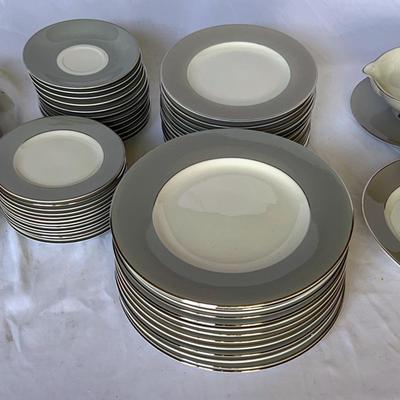 Debutante Syracuse China Set