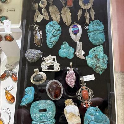 Sale Photo Thumbnail #108