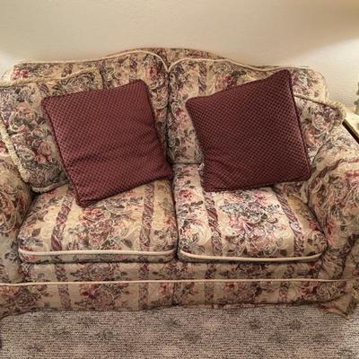 Sale Photo Thumbnail #89