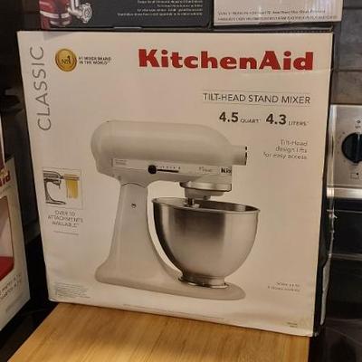 Sale Photo Thumbnail #16: new in box