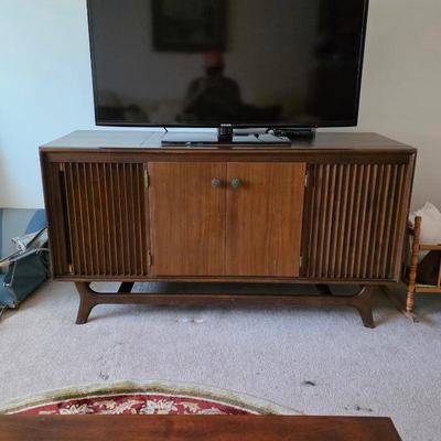 Mid century modern cabinet