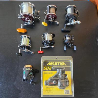 Fishing reels