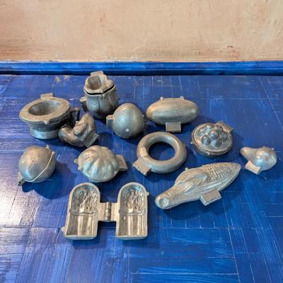 Lot #152 - Vintage Metal Candy Molds Lot