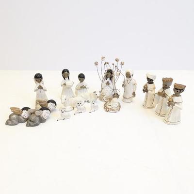Lot #94 - Mexican Pottery Nativity Set Hand Made