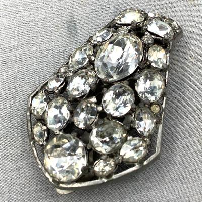 Eisenberg Style Bold Rhinestone Fur Clip