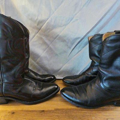 A Pair Of Laredo Men's Cowboy Boots& A Pair Of Justin  Leather Boots