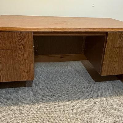 Office Desk Brand Unknown