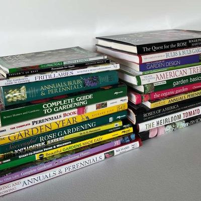 Large Collection Of Gardening Books (23)
