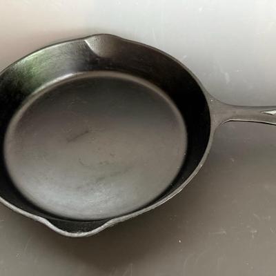 Griswold Erie, PA #8 Big Logo Cast Iron Skillet Frying Pan