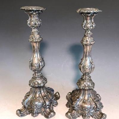 Vintage Meriden Co.Silverplate Baroque Candlesticks 