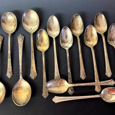 Heirloom Sterling Silver Spoons (15) In The Damask Rose Pattern
