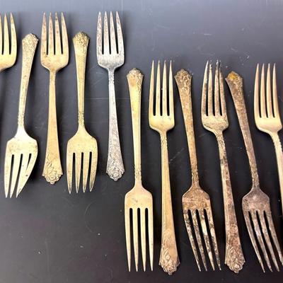 Heirloom Sterling Silver Forks (11) In The Damask Rose Pattern