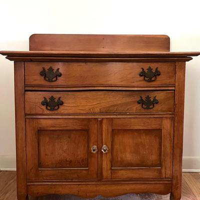 Early 20th Century Washstand