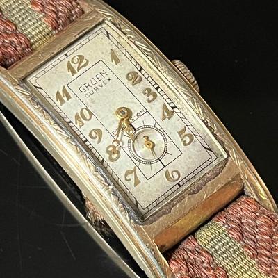 1930s Gruen Precision Curvex Watch