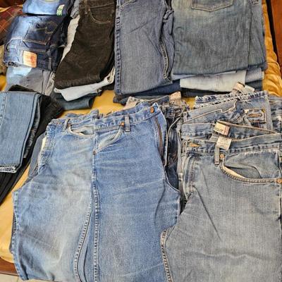 Sale Photo Thumbnail #33