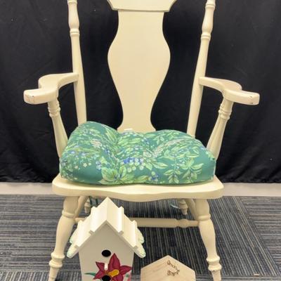 Low Fiddleback Chair for Watching Birdies