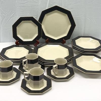 Daniel Hechter “Black Tortoise” China