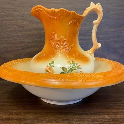 Vintage Wash Basin & Pitcher