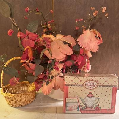 “Karla Dornacher” Stationary Set & More