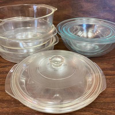 “Pyrex” and “France” Mixing Bowls 