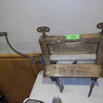 Estate sale photo