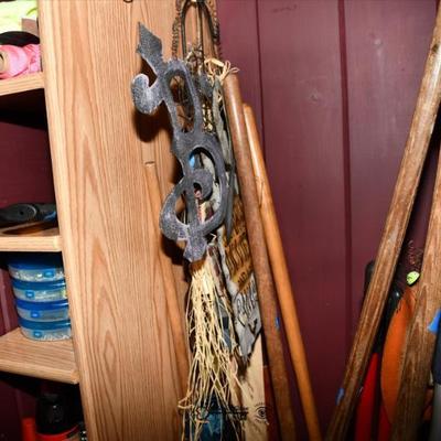 585 garage