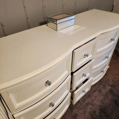 Sale Photo Thumbnail #84